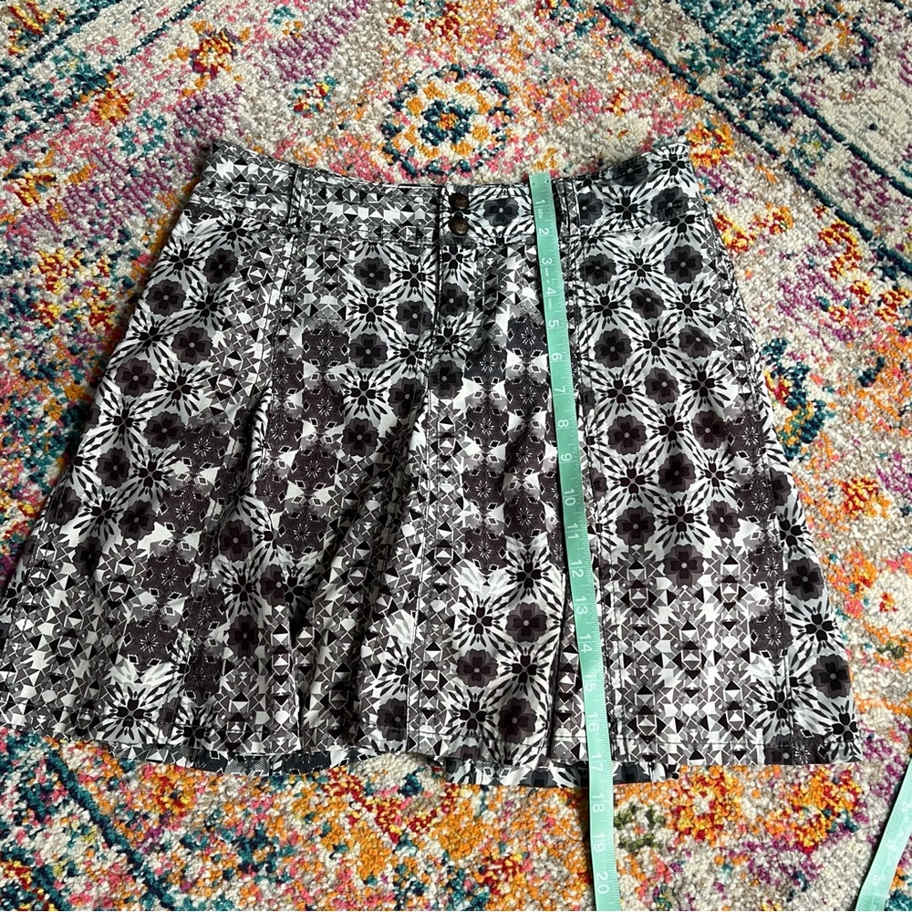 Athleta Printed Whatever Skort Skirt Shorts Size 4P - Picture 13 of 13